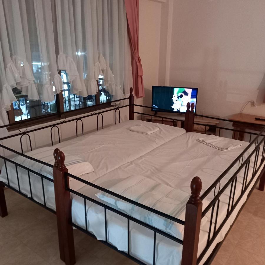 Μαρου Rooms Olympiakí Aktí Екстериор снимка